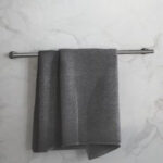 GROHE ATRIO TOWEL RAIL 600MM, BRUSHED HARD GRAPHITE - Image 3