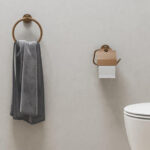 GROHE ESSENTIAL TOILET PAPER HOLDER, BRUSHED WARM SUNSET - Image 3