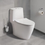 GROHE BAULINES 1PC TOILET W/ SOFTCLOSE SEATCOVER - Image 3