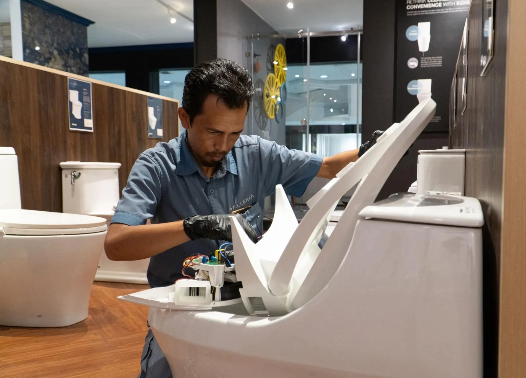 instalasi profesional oleh team Galleria